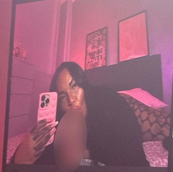 Foto von Deutsche, tätowierte, Curvy Lina- NUR über WA erreichbar!