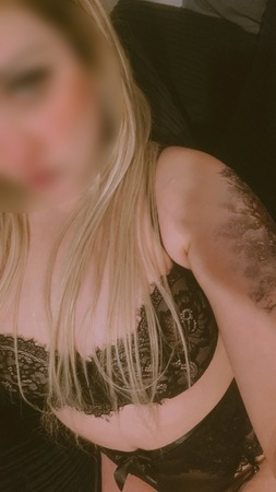 Larissa 100% echt, Bielefeld