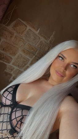 Mayla - neue Nummer, Friedrichshafen