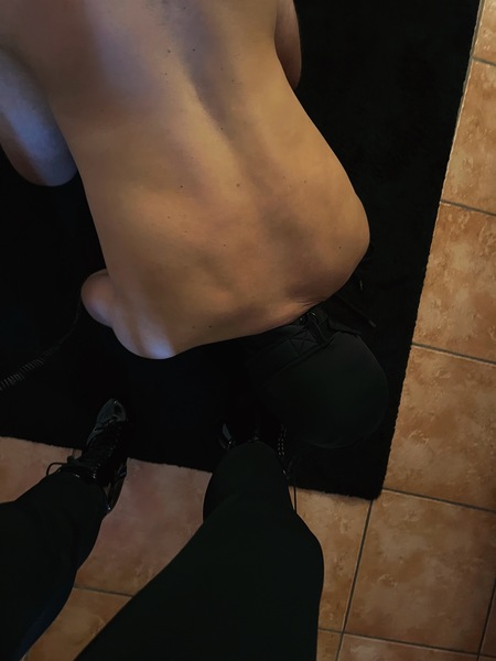 Foto von Herrin Marselline Noire- nur für kurze Zeit!