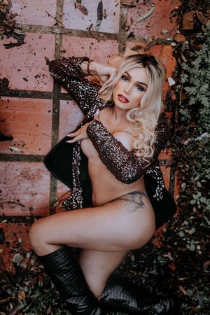 TS POWER BLONDE, Gotha