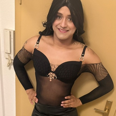 TS Johana Latina, Gera