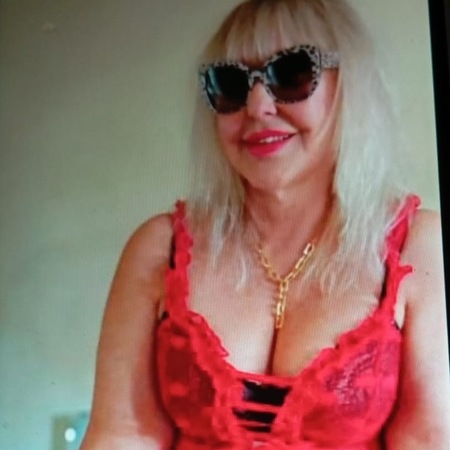 IRINA - GANZ NEU in der Stadt!