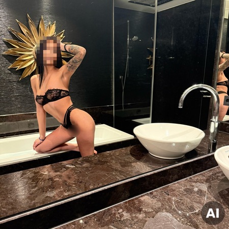 Veronika NEU in der Stadt Haus/Hotelbesuch/ Büro, Düsseldorf