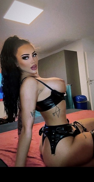 Foto von STELLA deutsch