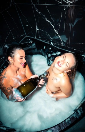 Lola Grace, Buxtehude