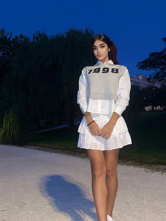 Aria Rivera, Essen