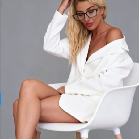 BizarrladySqu*rtingqueen, Augsburg