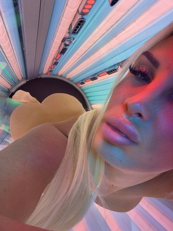 Ariana - BESUCHBAR & HAUSEBESUCHE, Dresden