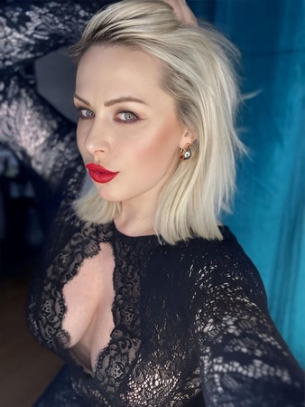 Chloe aus London, Augsburg