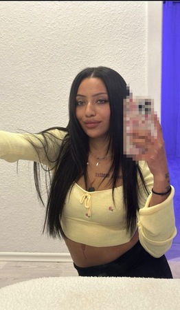 Nastasya, Düsseldorf