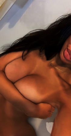 Deutsche Derya - Party Girl (18+), Bremen