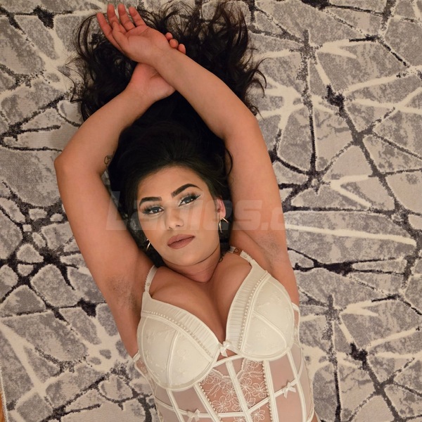 Foto von Stefani neu in der Stadt