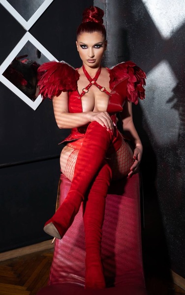 Foto von Lady Nadia Sin