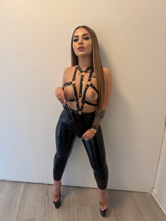 Lady Amira, Wilhelmshaven