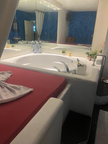 Foto von Sara-bizarr-hart bis zu sanft