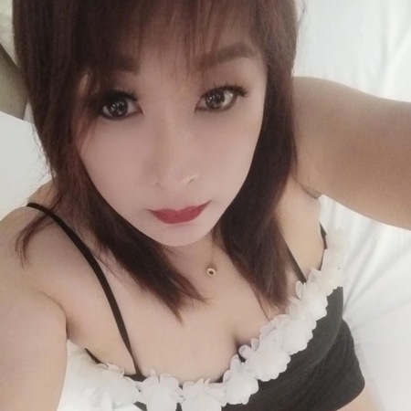 Lina - über WhatsApp