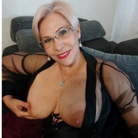 Charmante Milf Jana nur 100% Safer Sex, Schweinfurt