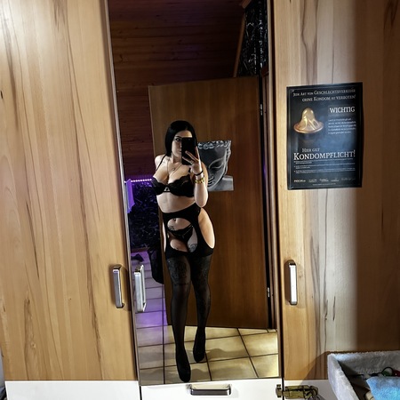 Zara megaheiß zum 1 MAL!!, Rüsselsheim