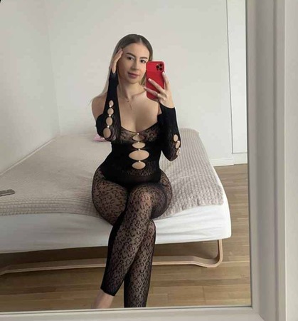 Anays, Frankfurt am Main