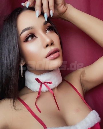 TS Elina_, LadiesSTARS