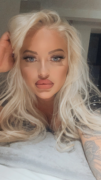 Foto von Deutsche Amy besuchbar, H+H