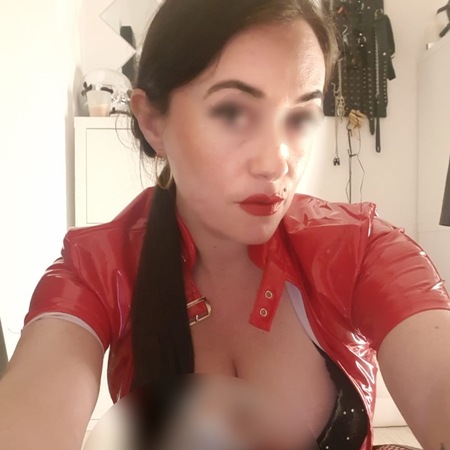 Lady Janine Deutsch *, Augsburg