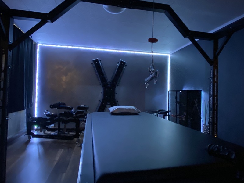 Foto von Dark Diamond - Domina- & Bizarr Studio