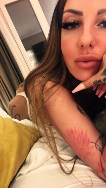 Foto von Lia Jolie Deutsch