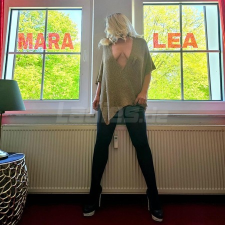 Mara Lea, Dinslaken