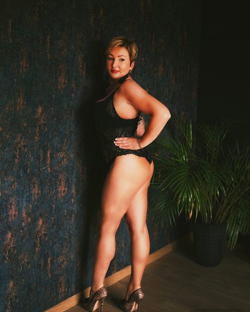 NEU Agnes PL küsst gerne Top Service, Iserlohn