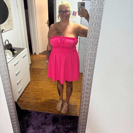 Deutsche Hausfrau gibt dir R*mm*ng und mehr!, Frankfurt am Main