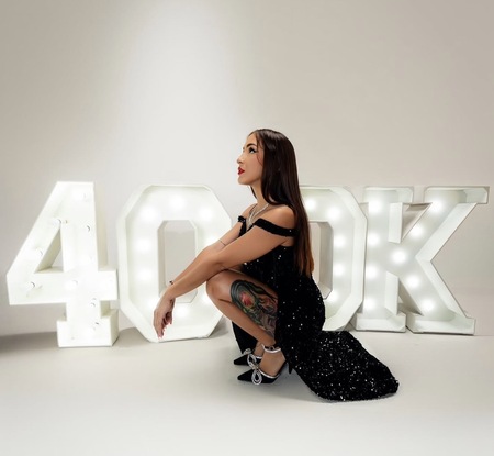 Litzy - A*nal & D**p-Thr**t Königin, Offenbach