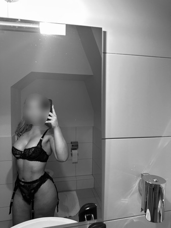 Lilly, deutsch, Frankfurt - WESTEND