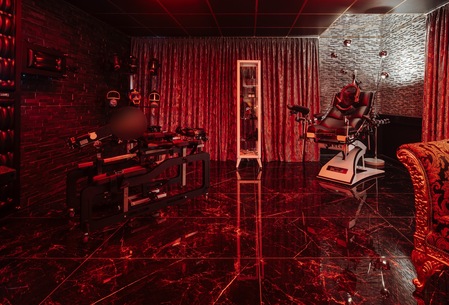 Kinky Domination, Weinheim