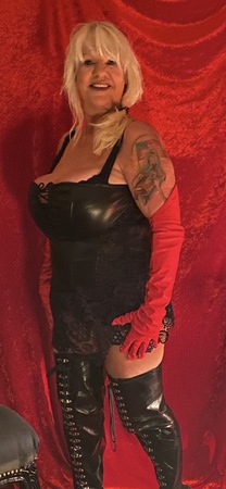 Bizarr Lady -Janine G*n Stuhl vorhanden, Lübeck