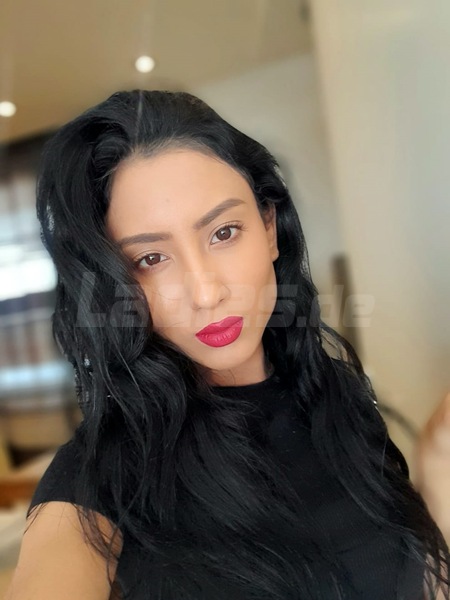 Foto von Simina-Privat-Sex nur mit Kondom
