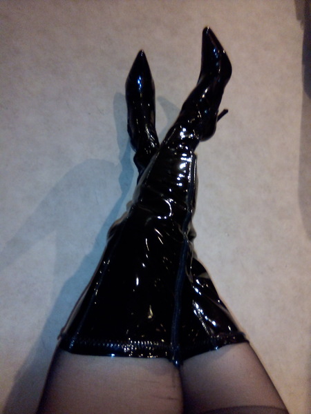 Laura – Nurnberg photo 5