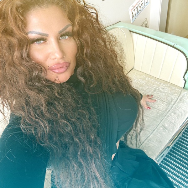 Lady Aylin -Overnight Express