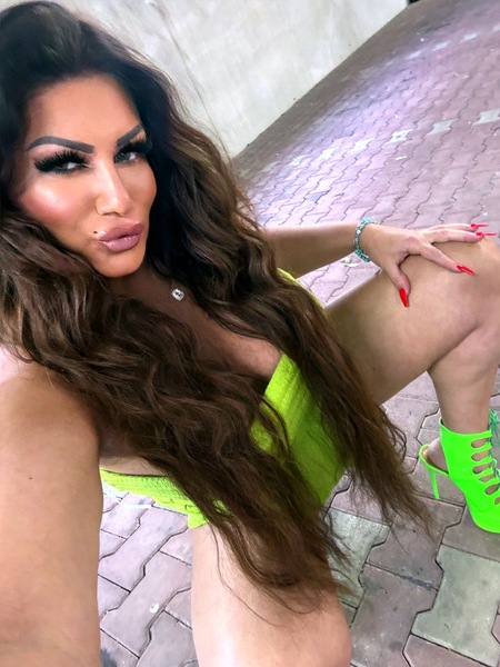 Foto von Lady Aylin -Overnight Express