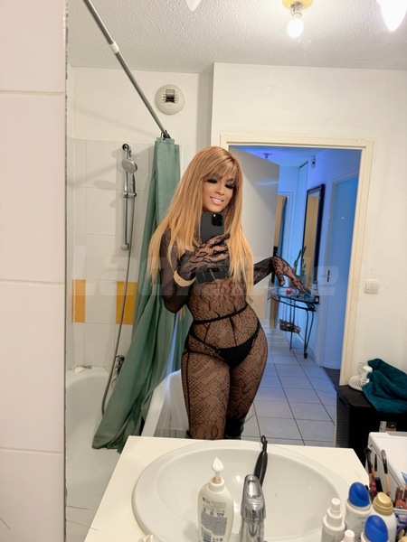 Foto von TS Kamelia