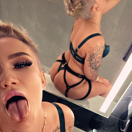 Olivia BJ Queen Polin!, Homburg