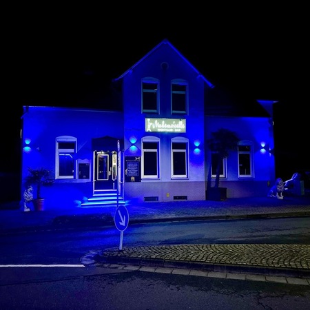 Club Mademoiselle, Celle